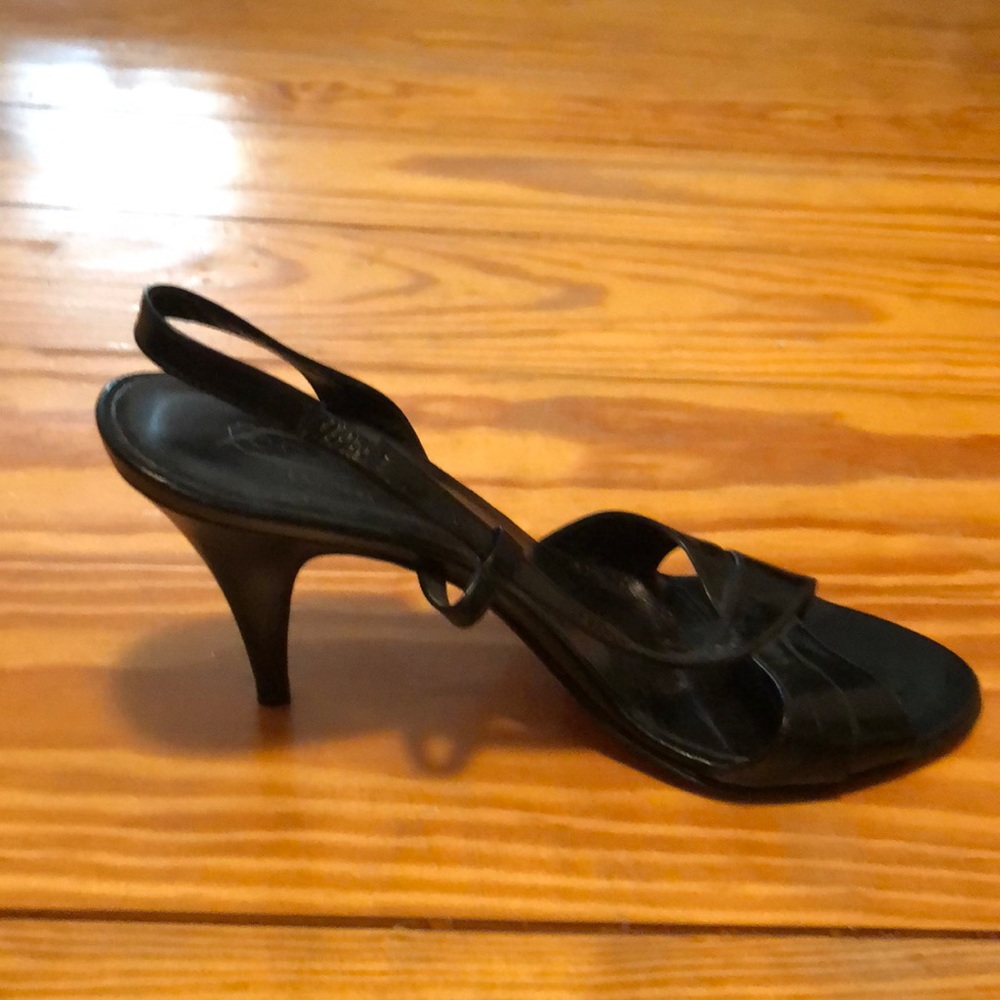 Leather woman’s shoe
